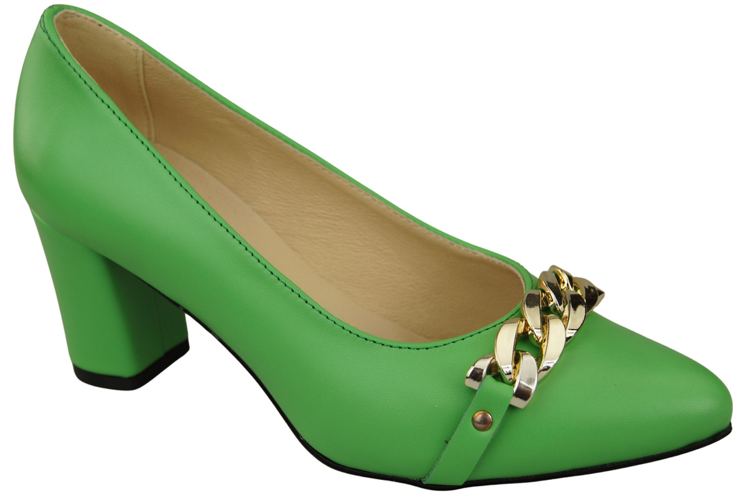 Classic Women's  Pumps Shoes made of Natural Leather with a Gold Decorative Chain 200 ElitaBut