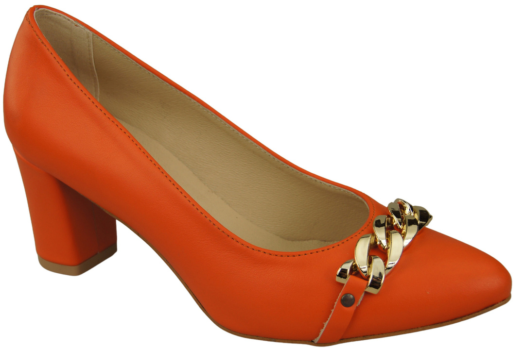 Classic Women's  Pumps Shoes made of Natural Leather with a Gold Decorative Chain 200 ElitaBut