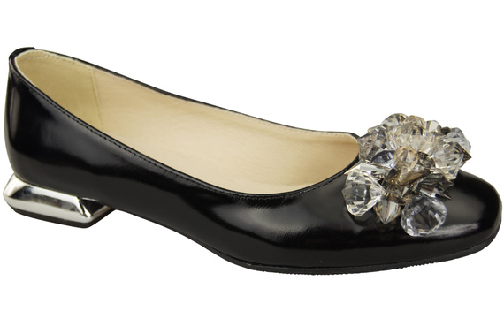 Women's Pumps with Crystals Flat Natural Leather 216 ElitaBut