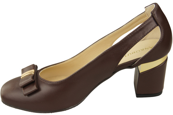 Shoes Women's pumps in Natural Leather with Decorative Heel 199 ElitaBut