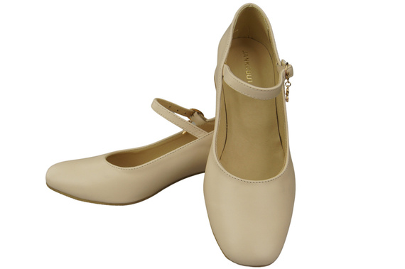 Women's shoes Pumps with a strap, natural leather 202 ElitaBut