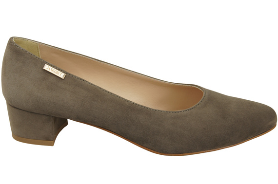 Wygodne Obuwie Damskie Jasny Brąz z Naturalnej Skóry Zamszowej 220 Z ElitaBut