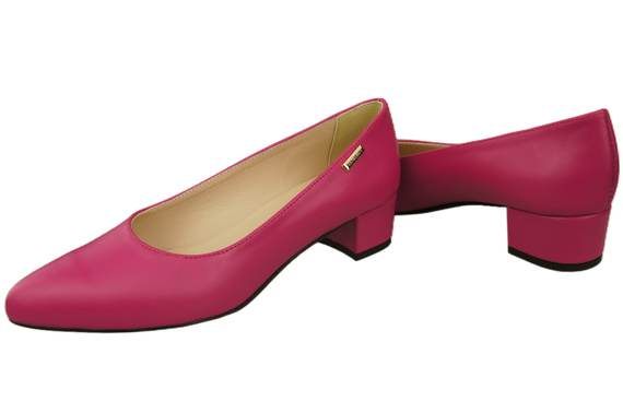 Women's low-heeled pumps timeless elegance and comfort 220 ElitaBut