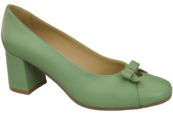 Women's Pumps with a Bow, Natural Leather and Low Heel 203 ElitaBut