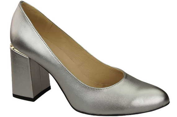 Women's shoes Pumps Natural leather 179 ElitaBut