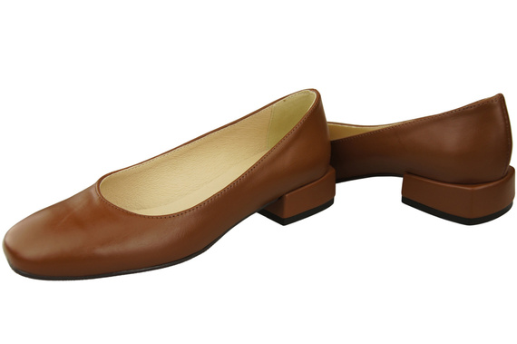 Comfortable Women's Shoes Flat Pumps, Natural Leather 204 ElitaBut