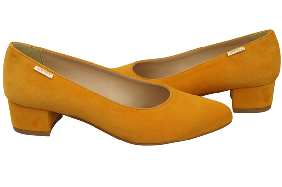 Comfortable Women's Shoes in Genuine Suede Leather 220 Z ElitaBut